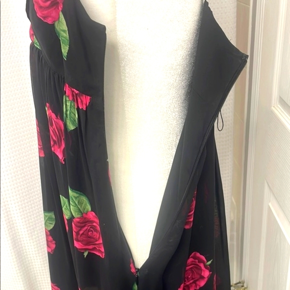 90s Betsey Johnson Silk Dress, Spaghetti Strap Midi Black with Pink Roses - Picture 7 of 8